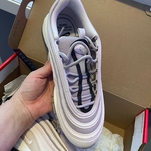AIR MAX 97 - PALE PINK (rare) SIZE 6